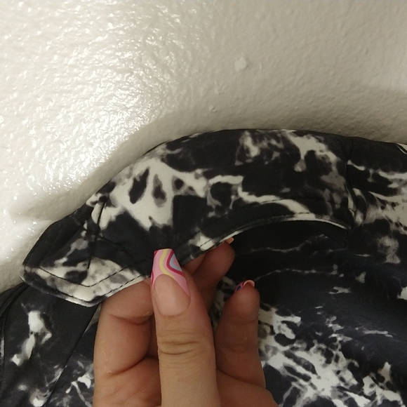 NWOT! Norma Kamali size XS - Picture 7 of 10